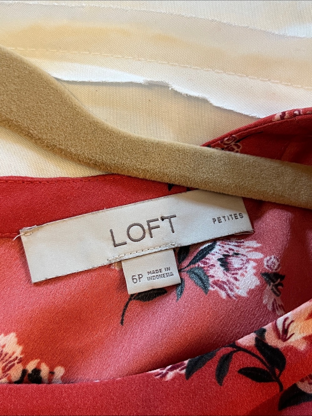 LOFT Pleated Cuff Flare Dress Size 6P - Picture 2 of 11